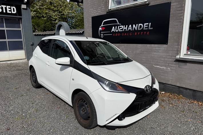 undefined Toyota Aygo fra 2015