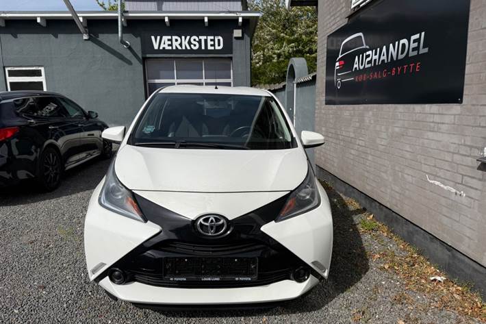undefined Toyota Aygo fra 2015