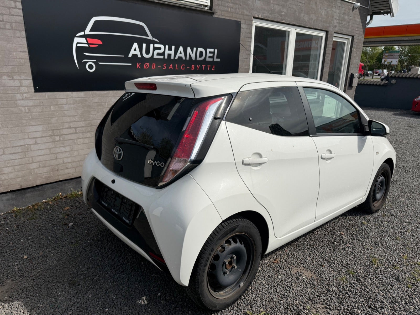 undefined Toyota Aygo fra 2015