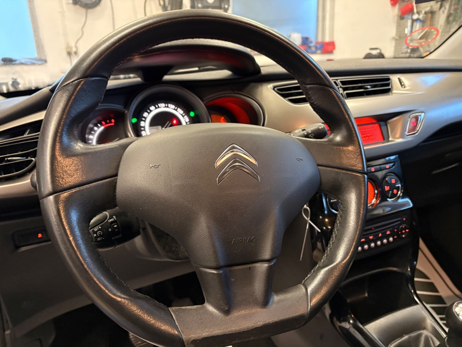 Grøn Citroën C3 fra 2016