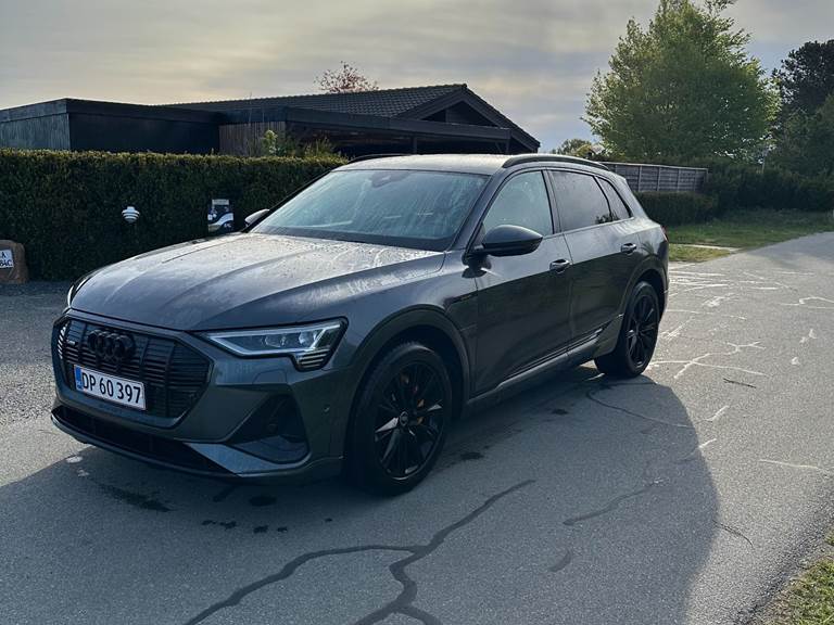 Audi e-tron 55 Black Edition S-line quattro