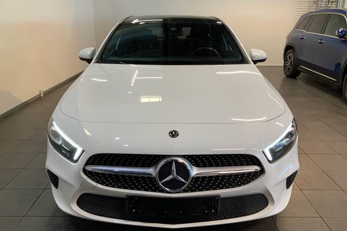 Hvid Mercedes A180 d fra 2018