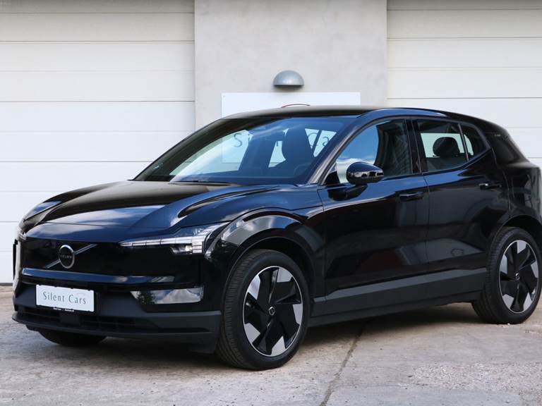 Volvo EX30 Extended Range Plus