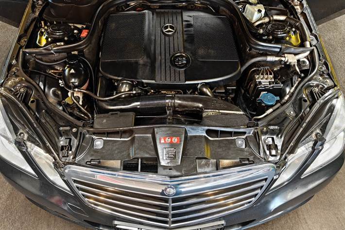 undefined Mercedes E200 fra 2010