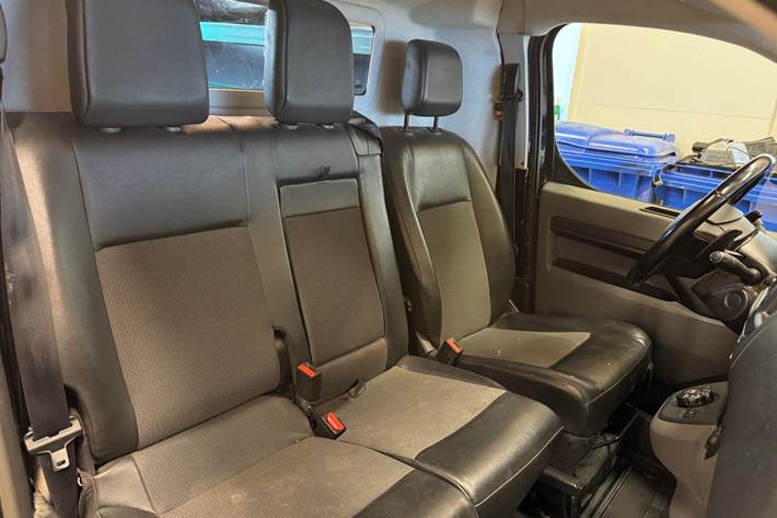 Sort Citroën Jumpy fra 2019