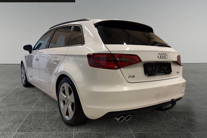 Hvid Audi A3 fra 2016