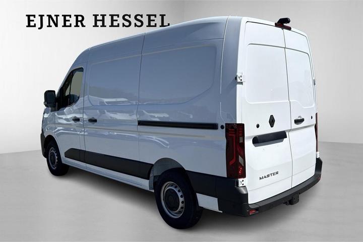 Hvid Renault Master V T33 fra 2025