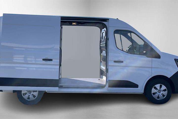 Hvid Renault Master V T33 fra 2025