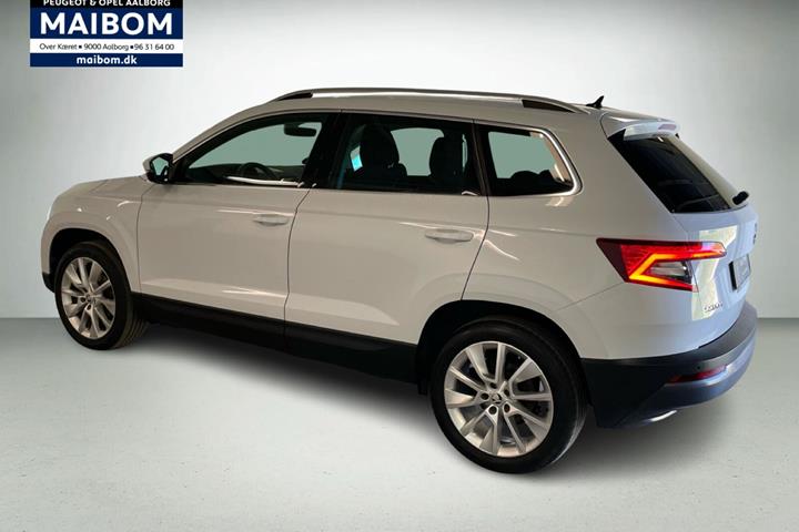 Hvid Skoda Karoq fra 2019