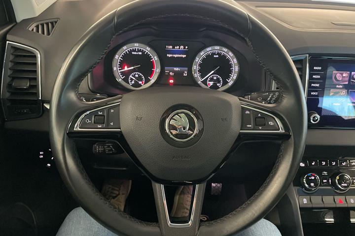 Hvid Skoda Karoq fra 2019
