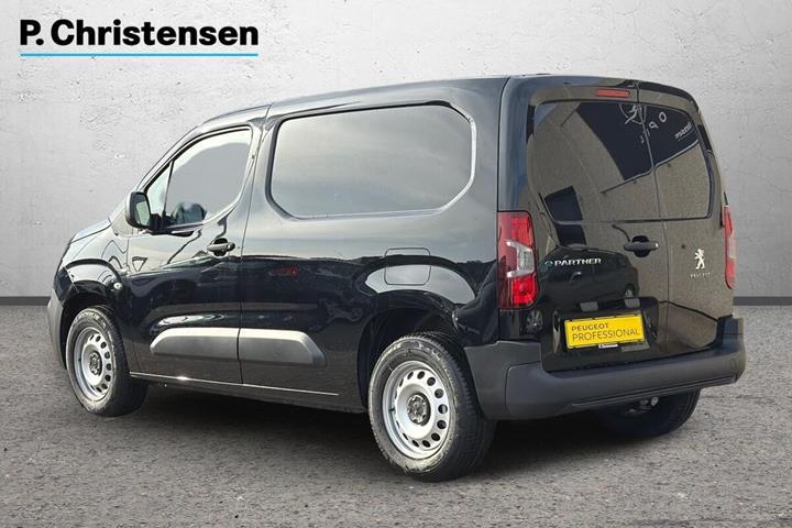 Sort Peugeot e-Partner fra 2024