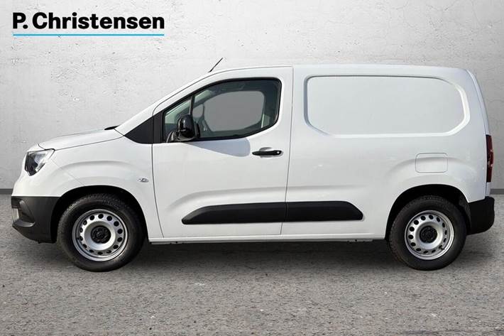 Hvid Opel Combo-e fra 2023