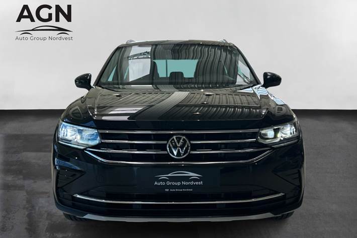 Sort VW Tiguan fra 2021