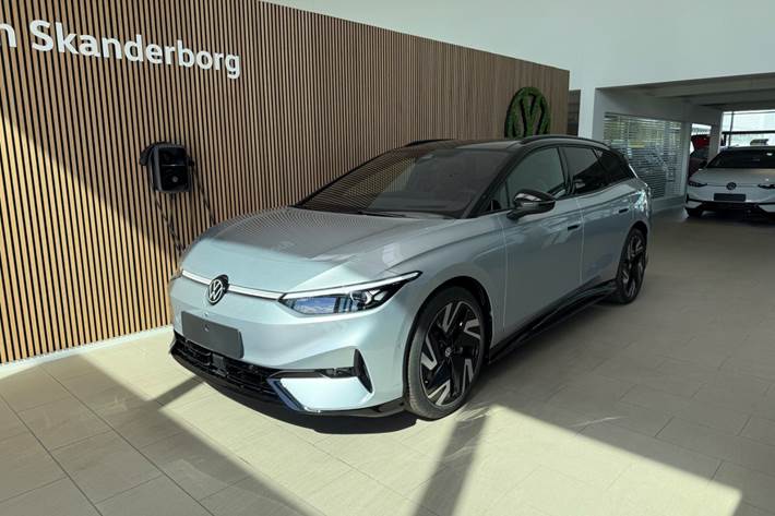 Sølv VW ID.7 fra 2026