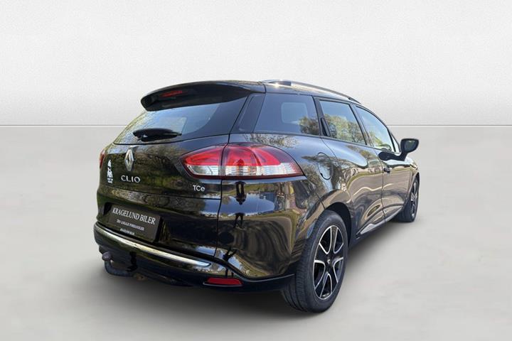 Grøn Renault Clio IV fra 2014