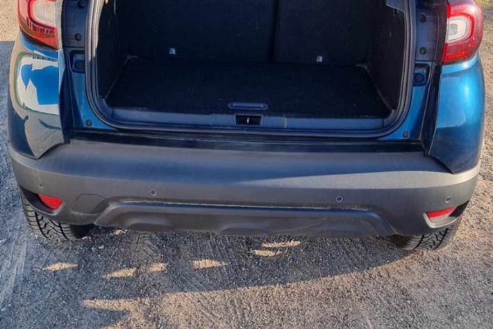 Blå Renault Captur fra 2018