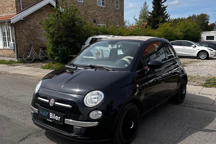 Sort Fiat 500C fra 2010