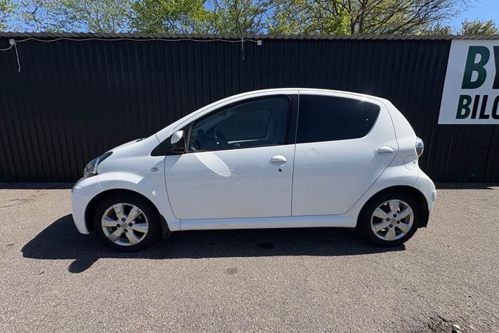 undefined Toyota Aygo fra 2012