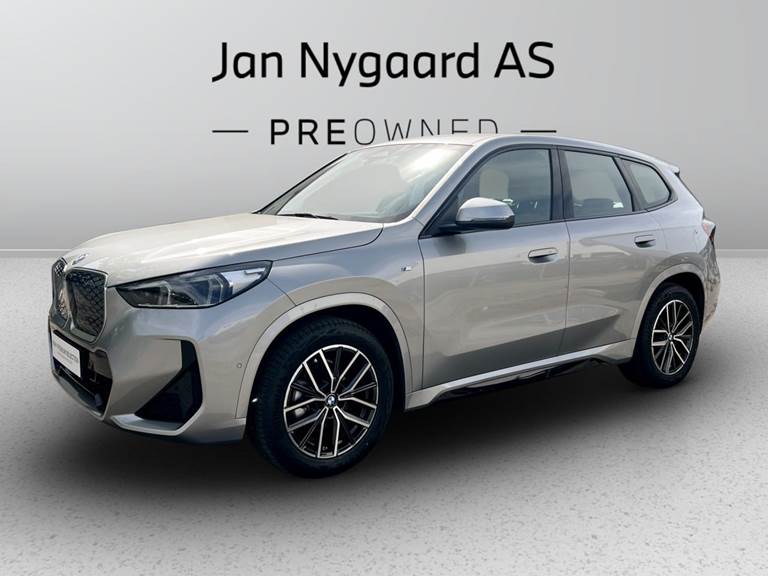 BMW iX1 eDrive20 M-Sport