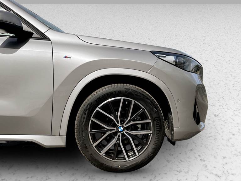 BMW iX1 eDrive20 M-Sport