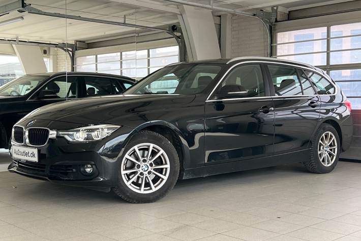 Sort BMW 320i fra 2018