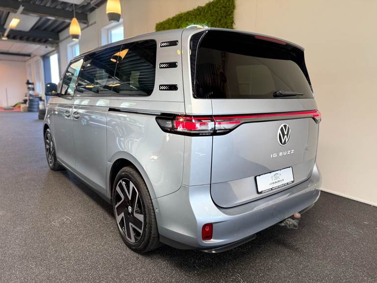 VW ID.Buzz 77 Style 75 Years Edition SWB