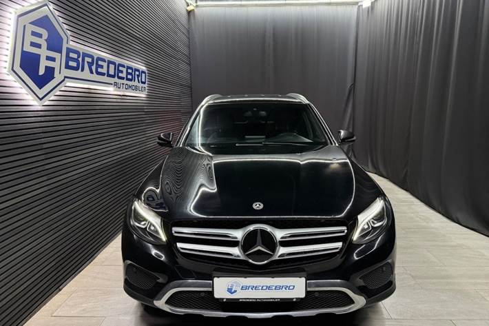 Sort Mercedes GLC350 d fra 2018