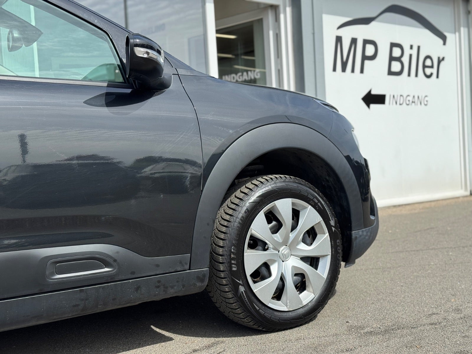 Sort Citroën C4 Cactus fra 2018