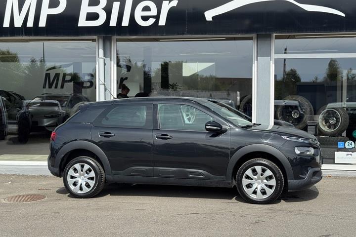 Sort Citroën C4 Cactus fra 2018