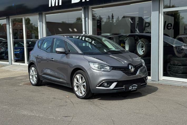 Grå Renault Scenic IV fra 2018