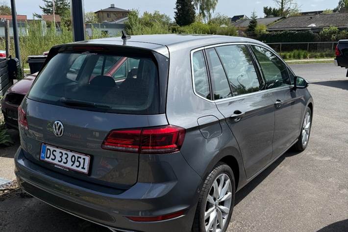 undefined VW Golf Sportsvan fra 2018