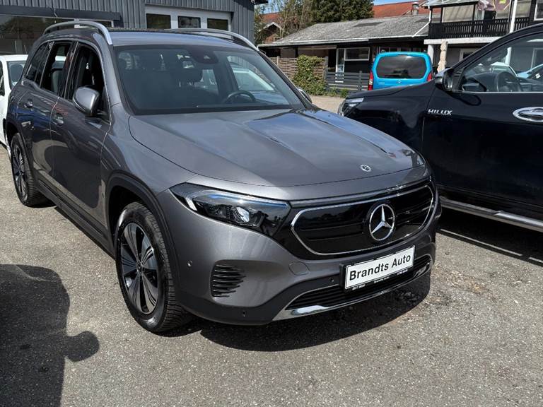 Mercedes EQB250+ Progressive 7prs
