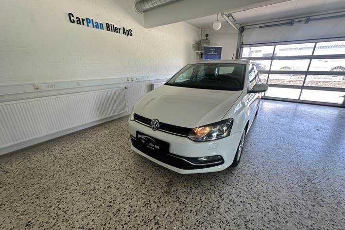 Hvid VW Polo fra 2015