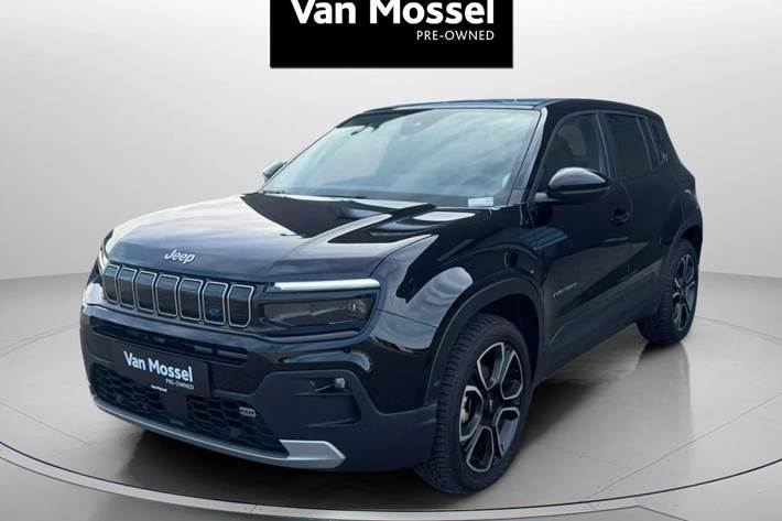Sort Jeep Avenger fra 2023