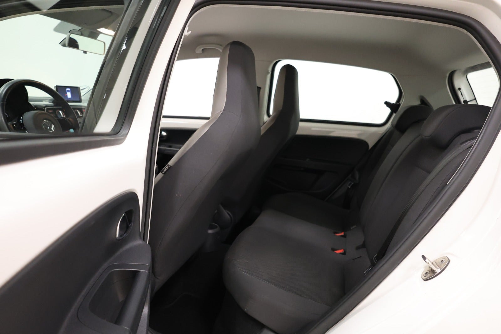 Hvid VW UP! fra 2015
