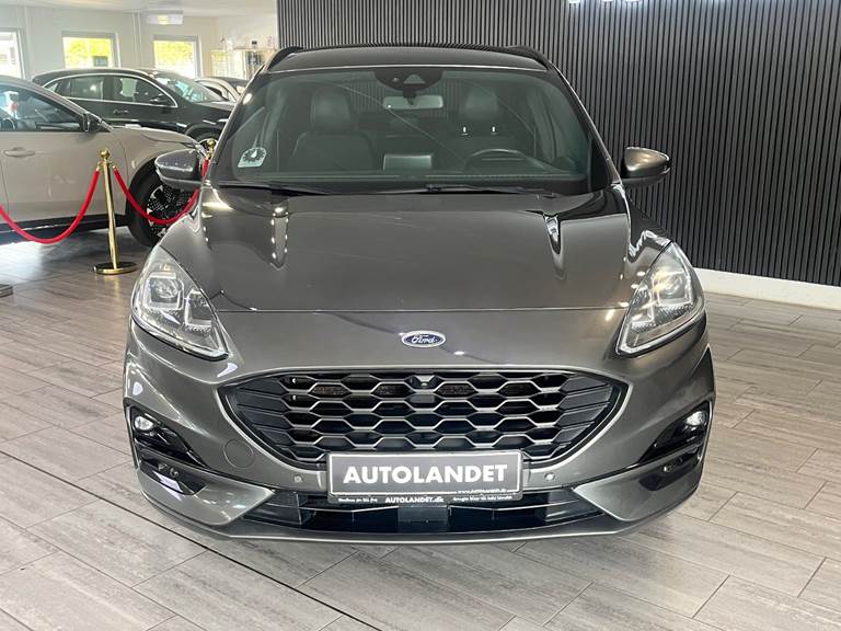 Ford Kuga 2,5 PHEV ST-Line X CVT