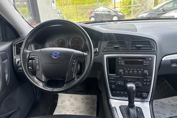 Sort Volvo V70 fra 2005