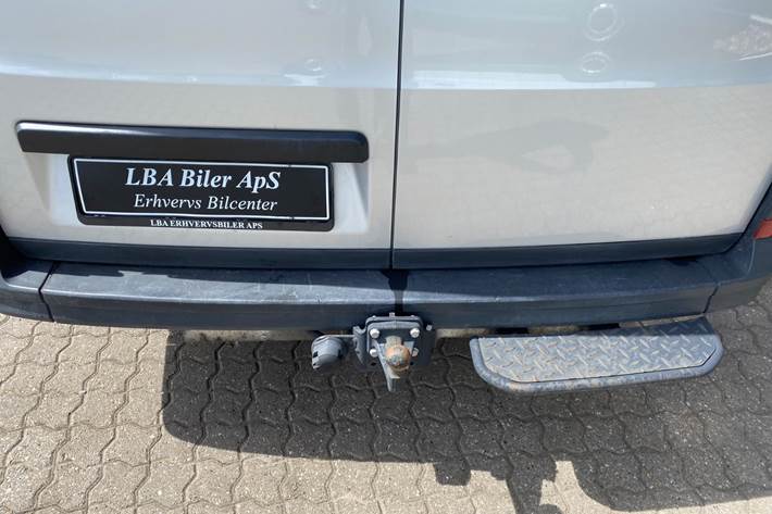 Sølv VW Crafter 35 fra 2023
