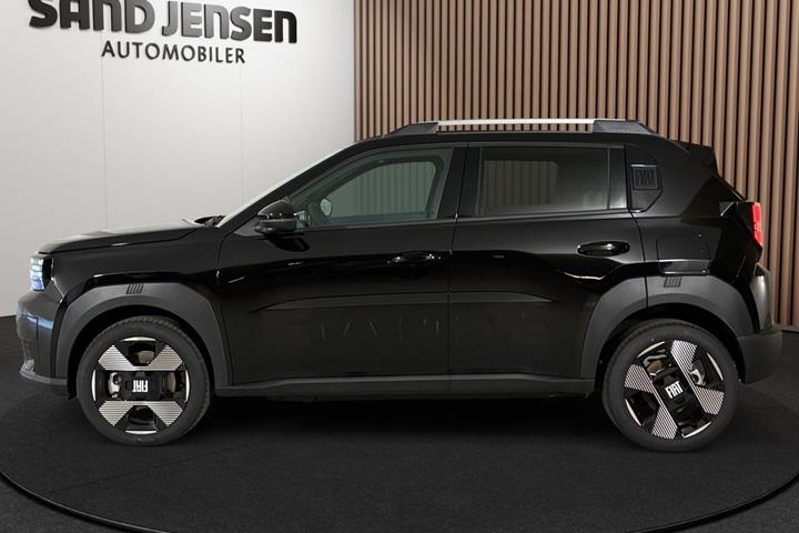 Sort Fiat Grande Panda E fra 2026 set udefra
