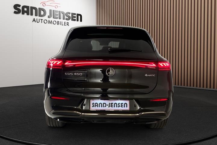 Sort Mercedes EQS450 SUV fra 2024