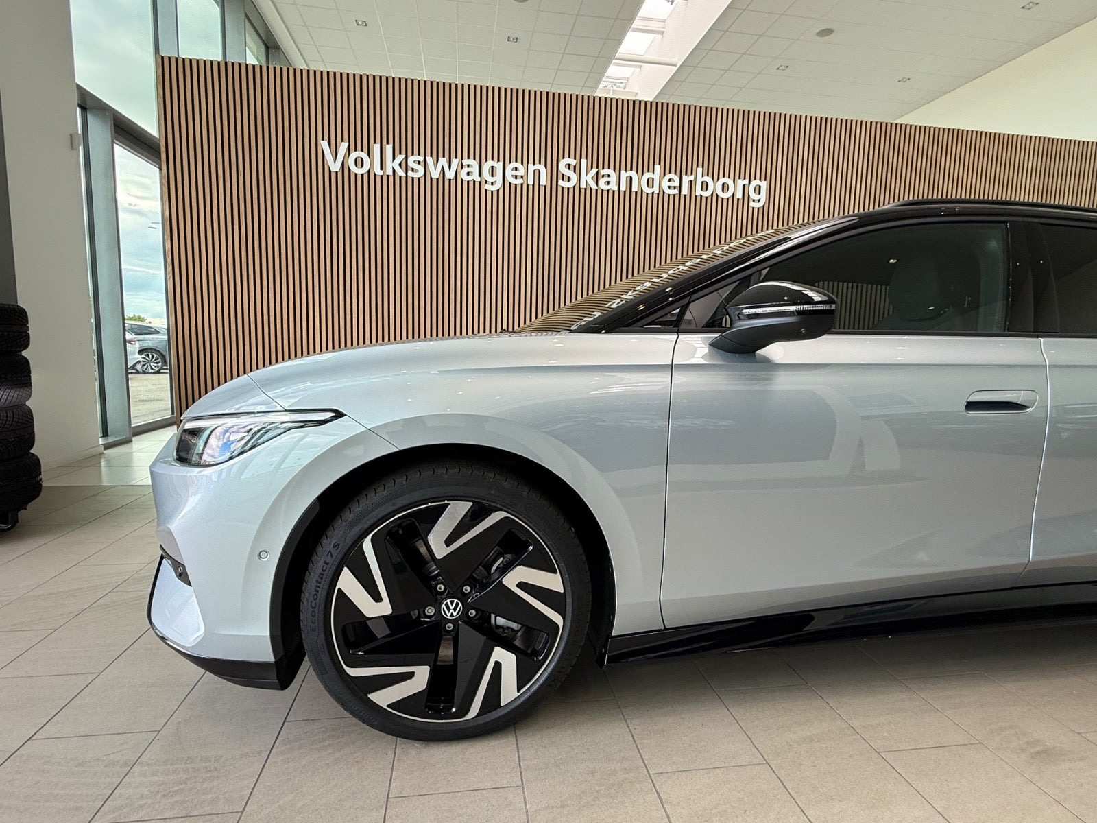 Sølv VW ID.7 fra 2026