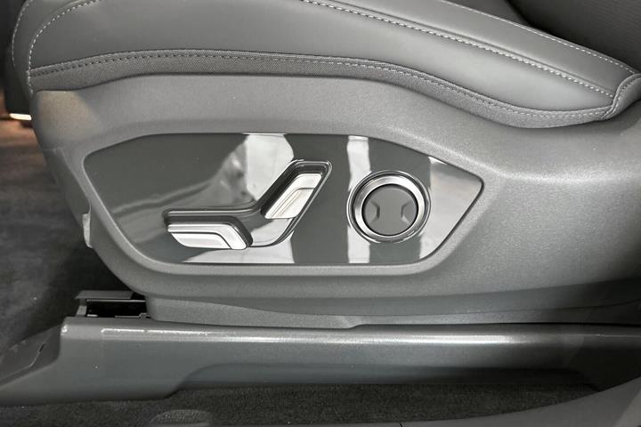 Hvid Kia EV9 fra 2026