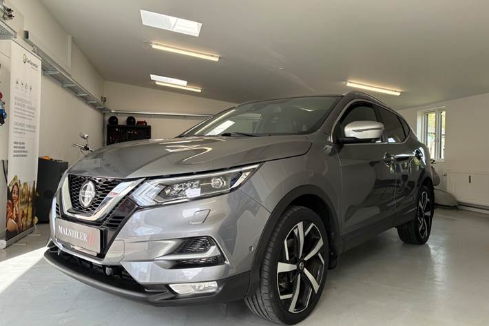 Grå Nissan Qashqai fra 2018