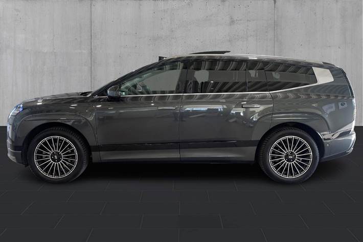 Grå Hyundai Ioniq 9 fra 2026