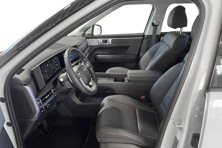 Hvid Hyundai Santa Fe fra 2025
