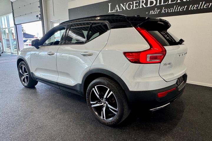 Hvid Volvo XC40 fra 2018