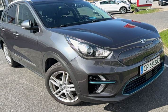 Grå Kia e-Niro fra 2019