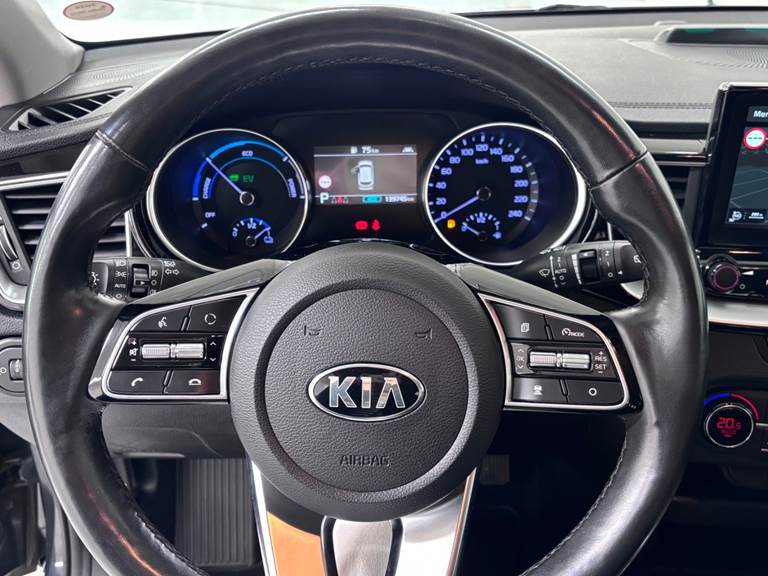 Kia Ceed 1,6 PHEV Upgrade SW DCT