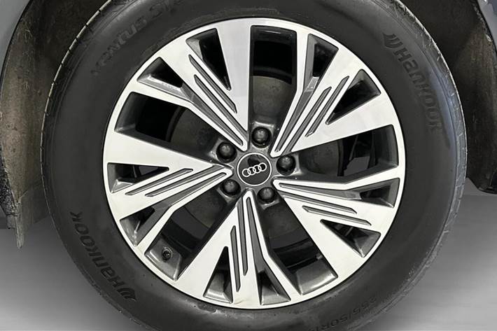 Sort Audi Q4 e-tron fra 2023