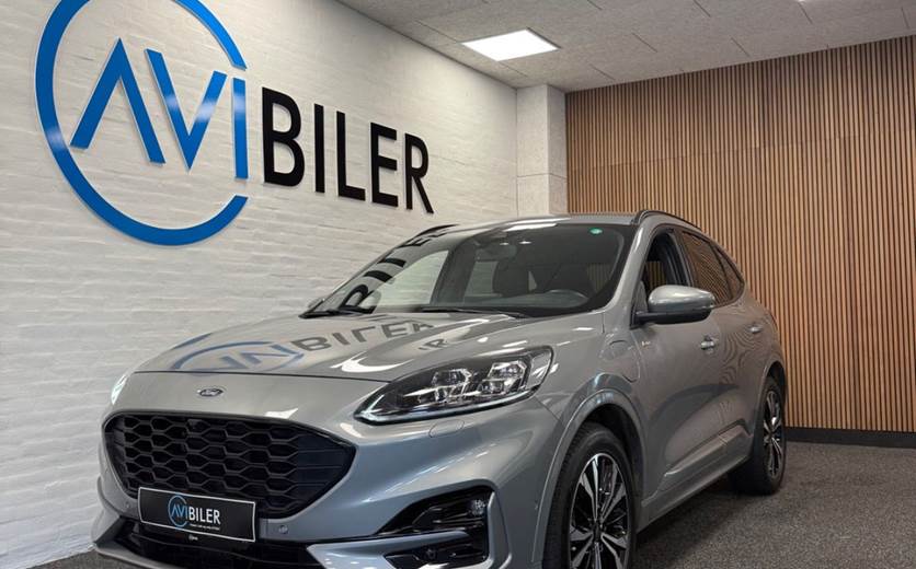 Ford Kuga 2,5 PHEV ST-Line X CVT